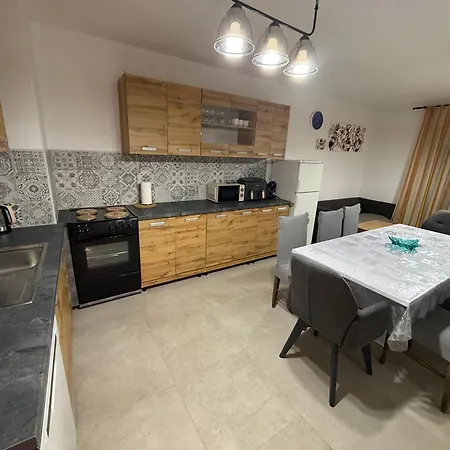 Seawave Vodice, Big For 8 Near The Beach! *