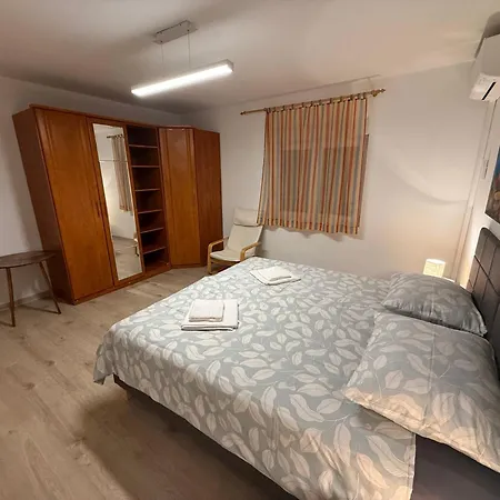 Seawave Vodice, Big For 8 Near The Beach! Vodice