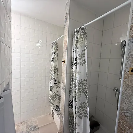 Appartement Seawave Vodice, Big For 8 Near The Beach!