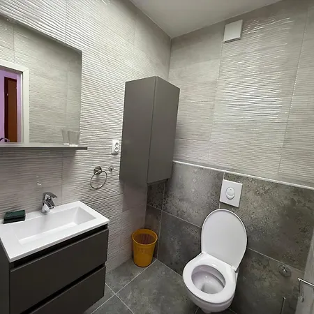Seawave Vodice, Big For 8 Near The Beach! * Vodice